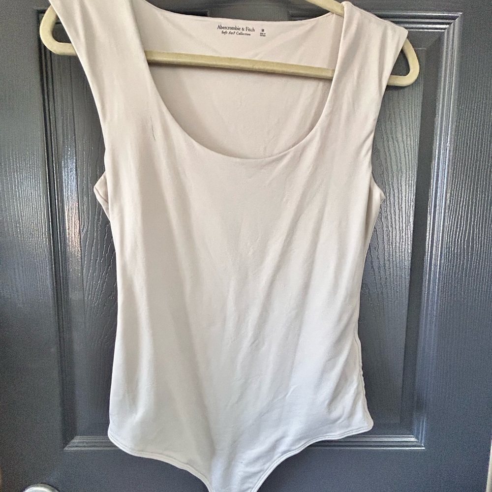 Abercrombie & Fitch Cream Scoop Neck Bodysuit - Sleeveless